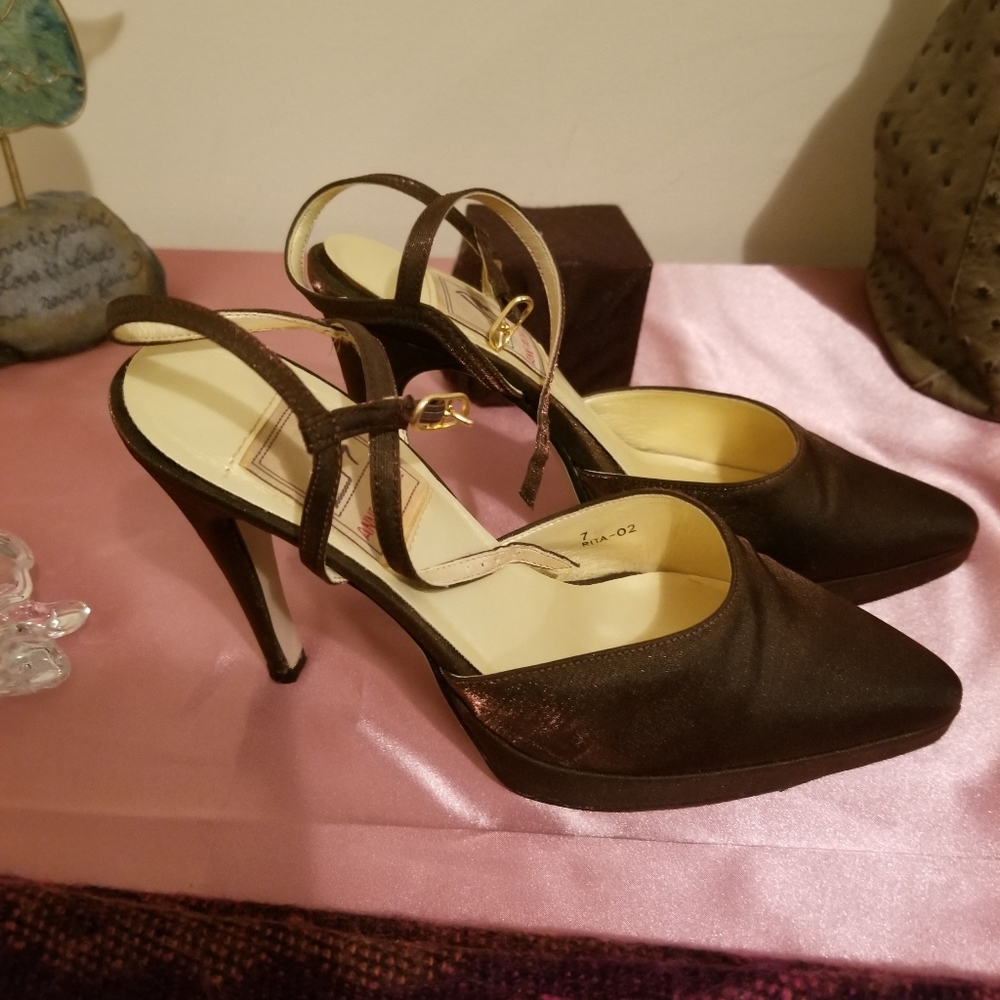 Brown Platform Ankle Strapped Pumps